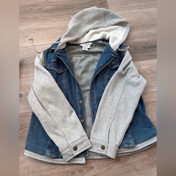 NorthStyle Denim Jacket with Gray Hood - Picture 1 of 6